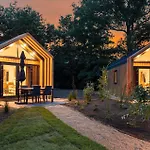 Tiny House 2 *