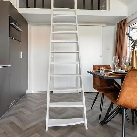 Tiny House 2 * Wenum