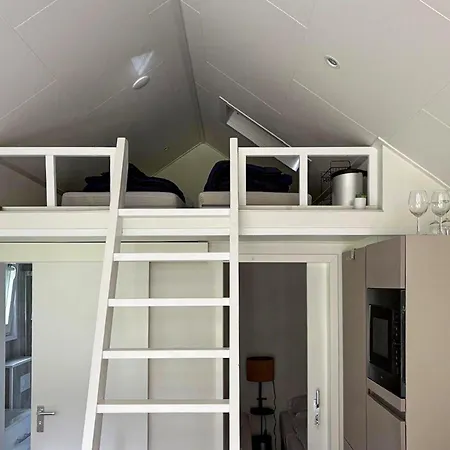 Tiny House 2
